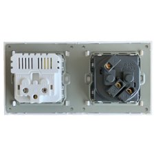 Dve zásuvky s dvema USB vstupy