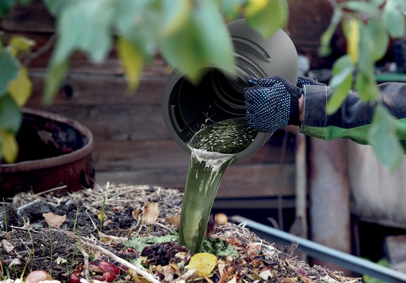 Mini kompostovací nádoba COMBIOLIQ 25l - barva: černá